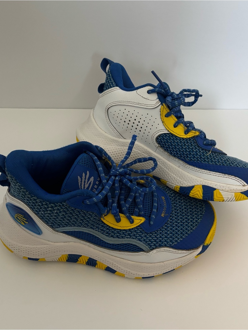 Under‎ Armour Curry 3Z Boys Basketball Shoes Warrior Blue Yellow Size 4 Y Nice!